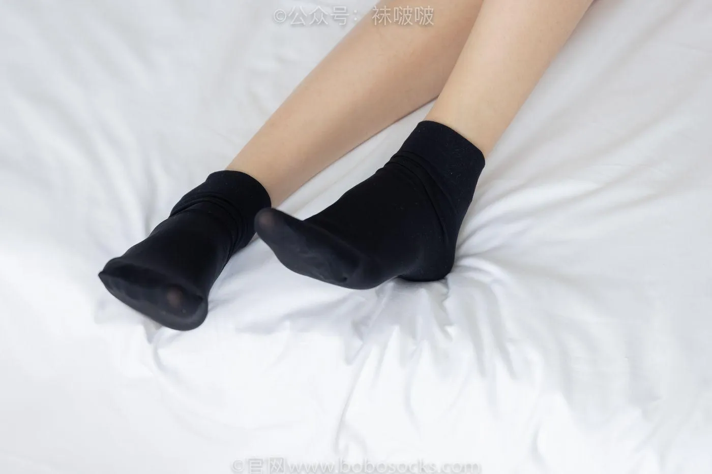 [BoBoSocks袜啵啵]NO.033 稚予-贝壳头、天鹅绒黑袜、天鹅绒白袜 [154P]插图9